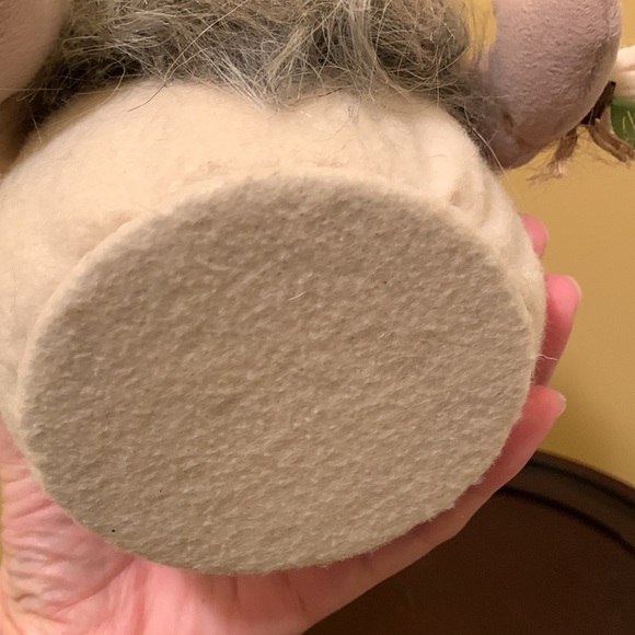 Whimsical Expresso Macchiato Gnome Decor with Gray Beard. NWT - Picture 8 of 11